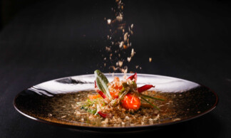 8月1日より、BAR＆RESTAURANT TASTE　新メニュースタート。ヴィーガンメニューも加わります。
